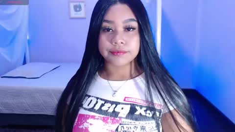 Snapshot of _nahom_ chatting on March 10, 2025, 11:21 am nahomi online show from March 10, 2025, 11:21 am