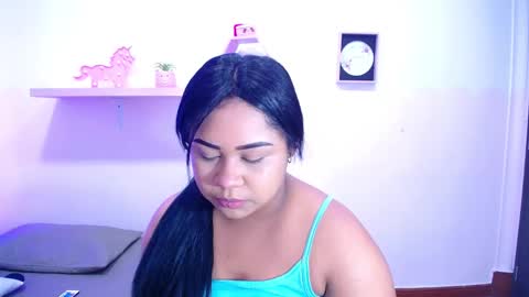 Snapshot of _nahom_ chatting on October 17, 2025, 10:12 pm nahomi online show from October 17, 2025, 10:12 pm