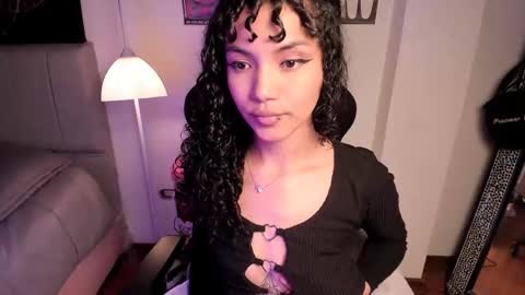 Nati - Independ model online show from November 24, 2025, 4:34 am