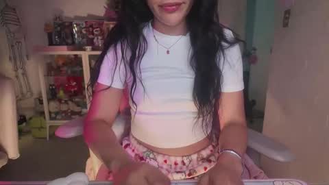 Snapshot of _nathaila_ chatting on April 21, 2026, 11:40 pm _nathaila_ online show from April 21, 2026, 11:40 pm