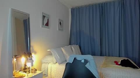 independent model natha online show from December 14, 2024, 12:22 am