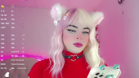 Snapshot of _natsuki chatting on December 1, 2024, 6:30 pm _natsuki online show from December 1, 2024, 6:30 pm