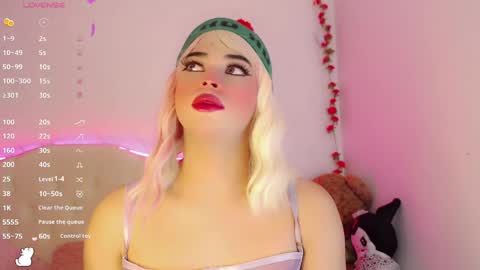 Snapshot of _natsuki chatting on December 13, 2024, 7:25 am _natsuki online show from December 13, 2024, 7:25 am