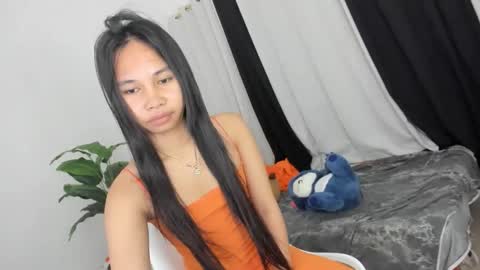 Snapshot of _nicole69_ chatting on November 3, 2025, 4:19 pm Nicole online show from November 3, 2025, 4:19 pm