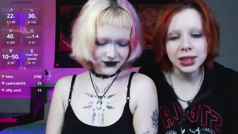 Snapshot of _nicole_meow_ chatting on December 15, 2025, 3:44 am Nicole online show from December 15, 2025, 3:44 am