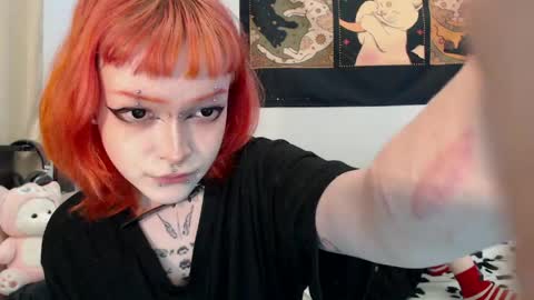 Snapshot of _nicole_meow_ chatting on May 19, 2026, 1:11 am Nicole online show from May 19, 2026, 1:11 am