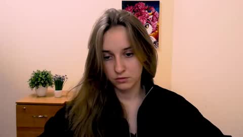 Snapshot of _nicole_new chatting on January 23, 2025, 10:54 am Nica online show from January 23, 2025, 10:54 am