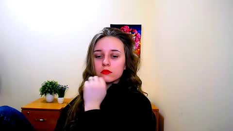 Snapshot of _nicole_new chatting on February 7, 2025, 3:30 pm Nica online show from February 7, 2025, 3:30 pm