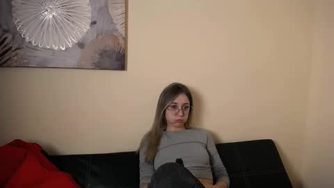 Snapshot of _nicole_new chatting on March 4, 2026, 10:32 am Nica online show from March 4, 2026, 10:32 am