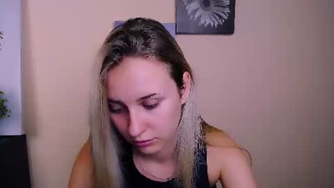 Snapshot of _nicole_new chatting on July 26, 2026, 9:49 am Nica online show from July 26, 2026, 9:49 am