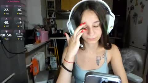 Snapshot of _nika_kik chatting on July 4, 2026, 6:36 pm Nika online show from July 4, 2026, 6:36 pm