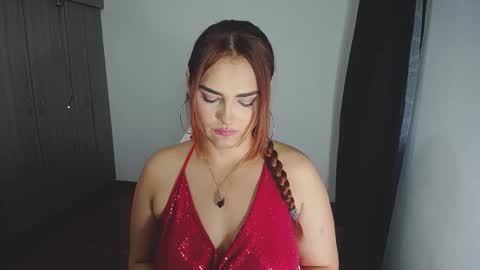 Snapshot of _ninahot chatting on February 13, 2025, 8:13 pm Nina  online show from February 13, 2025, 8:13 pm