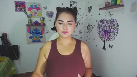 Snapshot of _ninahot chatting on October 20, 2025, 2:06 pm Nina  online show from October 20, 2025, 2:06 pm