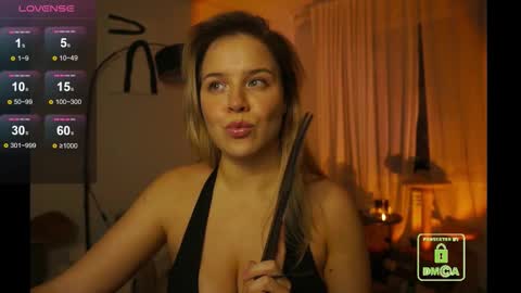 Snapshot of _noitanitsarcorp_ chatting on December 1, 2025, 12:04 am R online show from December 1, 2025, 12:04 am