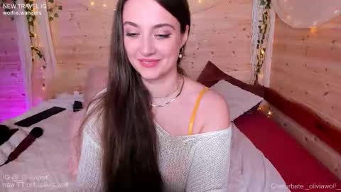 Snapshot of _oliviawolf__ chatting on November 17, 2025, 10:04 pm Olivia Wolf online show from November 17, 2025, 10:04 pm