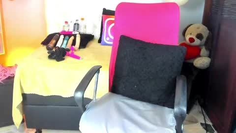 pamela online show from March 19, 2026, 7:51 pm