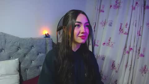 Snapshot of _pariiss chatting on January 6, 2026, 7:34 am Paris online show from January 6, 2026, 7:34 am