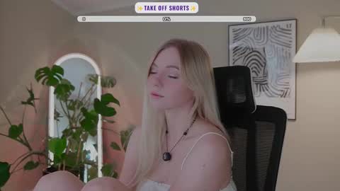 Viktoria online show from September 9, 2025, 4:01 am