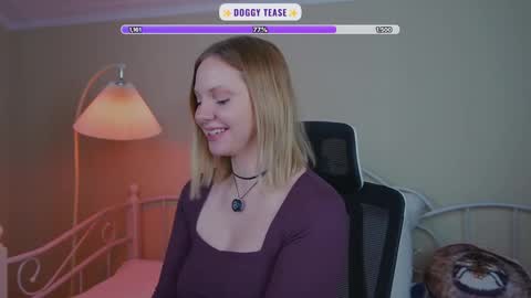 Snapshot of _penisflytrap_ chatting on March 11, 2026, 4:18 am Viktoria online show from March 11, 2026, 4:18 am