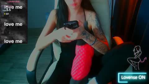 Ilona online show from March 4, 2025, 10:46 am