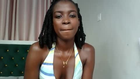 Snapshot of _pretty_savage chatting on April 30, 2026, 6:31 am savage online show from April 30, 2026, 6:31 am