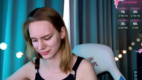 im Amy online show from March 4, 2025, 12:44 pm