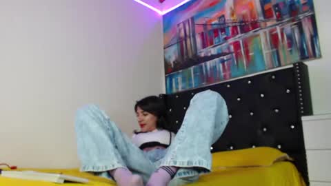 Samara Romero online show from April 23, 2026, 1:29 am