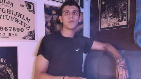 Snapshot of _realwav chatting on September 14, 2025, 12:37 pm wav online show from September 14, 2025, 12:37 pm