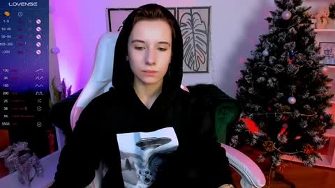 Snapshot of _rein_ramm chatting on December 28, 2024, 8:58 am Rein online show from December 28, 2024, 8:58 am