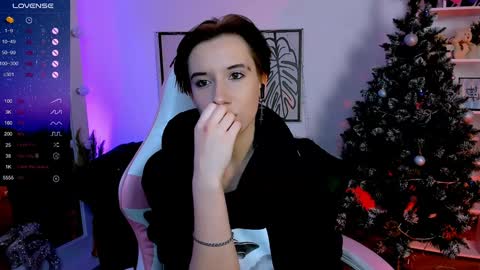 Snapshot of _rein_ramm chatting on December 31, 2024, 5:44 am Rein online show from December 31, 2024, 5:44 am