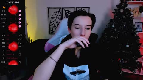 Snapshot of _rein_ramm chatting on January 10, 2025, 9:13 am Rein online show from January 10, 2025, 9:13 am
