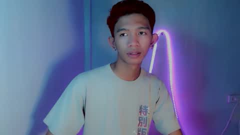 Snapshot of _rellvanxx chatting on November 6, 2025, 11:55 am _rellvanxx online show from November 6, 2025, 11:55 am