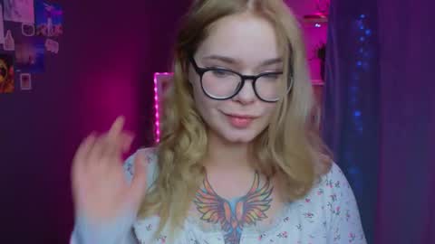 LISSAPVT IS OPEN online show from March 2, 2025, 12:42 am