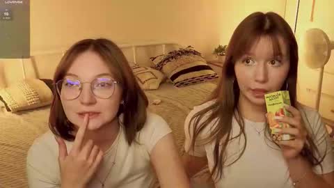 LISSAPVT IS OPEN online show from September 18, 2025, 4:31 pm