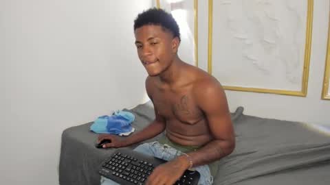 Rico online show from October 23, 2025, 7:34 pm