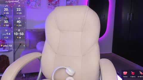 Snapshot of _sabrinamoon chatting on January 12, 2025, 4:50 pm   online show from January 12, 2025, 4:50 pm