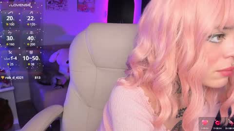 Snapshot of _sabrinamoon chatting on January 25, 2025, 2:58 pm   online show from January 25, 2025, 2:58 pm