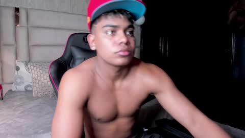 _sammy_ice online show from February 27, 2025, 1:05 am