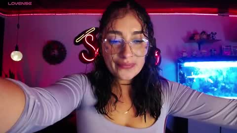  SantaLove  online show from December 29, 2024, 11:39 pm