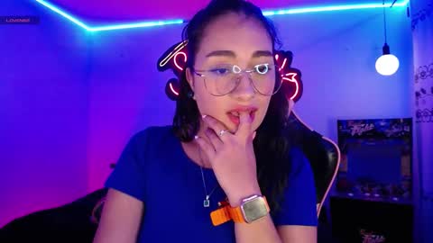  SantaLove  online show from January 30, 2025, 11:13 pm