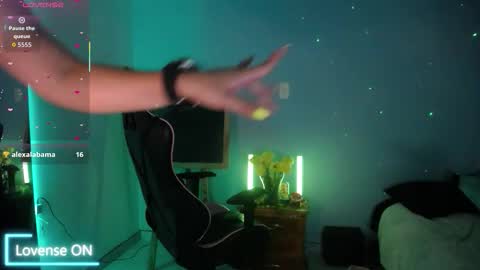 Snapshot of _santalove_ chatting on March 14, 2026, 10:59 pm SantaLove online show from March 14, 2026, 10:59 pm