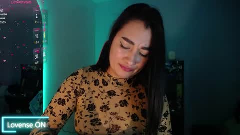 Snapshot of _santalove_ chatting on April 27, 2026, 10:08 pm SantaLove online show from April 27, 2026, 10:08 pm