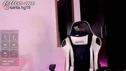 Sara  intagram online show from February 5, 2025, 2:37 pm