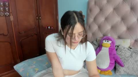 Sarah online show from January 23, 2025, 2:17 pm