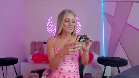 Scarlett online show from February 16, 2025, 8:21 am