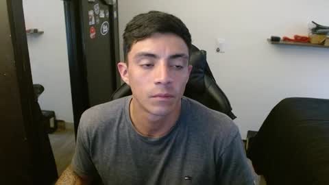 Snapshot of _schnnneider_ chatting on May 27, 2026, 4:15 pm SCHNEIDER online show from May 27, 2026, 4:15 pm
