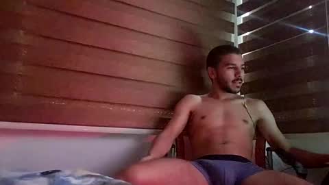 Snapshot of _sebas69 chatting on November 24, 2025, 3:01 pm _sebas69 online show from November 24, 2025, 3:01 pm