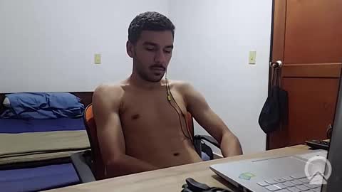 Snapshot of _sebas69 chatting on January 15, 2026, 4:39 am _sebas69 online show from January 15, 2026, 4:39 am