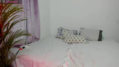 Snapshot of _sexy_star_ chatting on March 8, 2025, 4:01 am E T H A N S T A R online show from March 8, 2025, 4:01 am