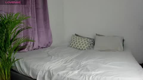 Snapshot of _sexy_star_ chatting on March 8, 2025, 8:14 pm E T H A N S T A R online show from March 8, 2025, 8:14 pm